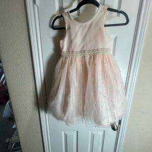 Elegant Pearl-Embellished Pink Kids Formal Dress